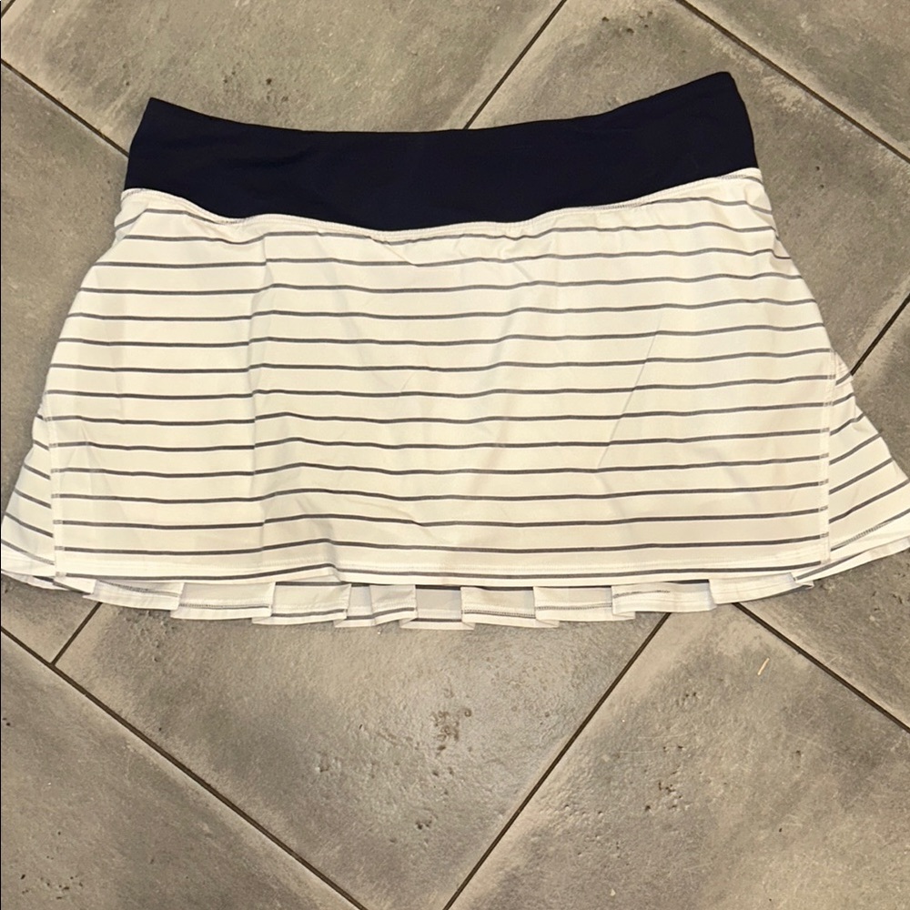 Lululemon Athletica Navy and White Striped Mini Skirt 8
